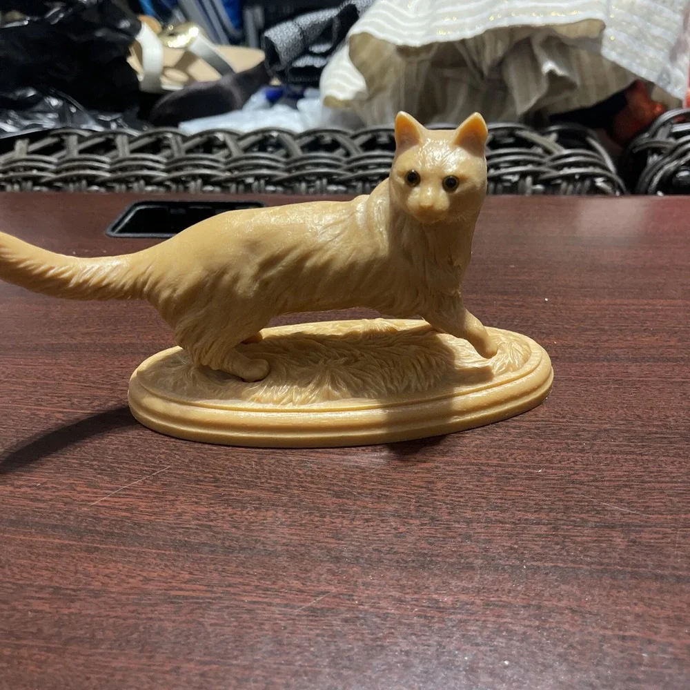 Cat‎ Figurine Detailed Resin Crazy Cat Lady Collectible Animal Lovers